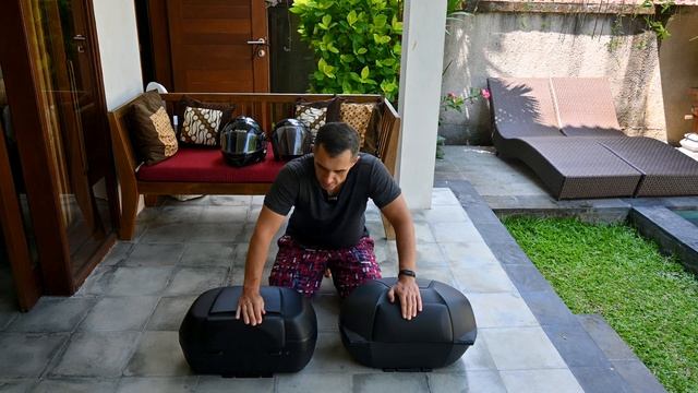 Обзор кофра SHAD SH47. Сравнение с SH42. смотреть онлайн