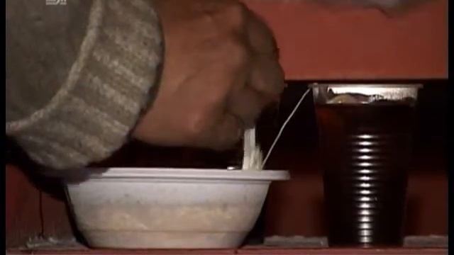 20 рублей на тарелку супа. Помочь бездомным может любой желающий смотреть онлайн