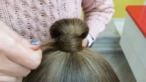 Высокий хвост на длинные волосы. Украшение волос стразами своими руками.