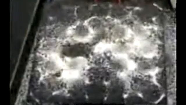 Фигуры Хладни - связь звука с формой. Основа киматики. смотреть онлайн