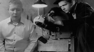 Банка варенья. Стих ко дню победы.