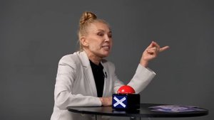 20 ДЕВУШЕК VS МЫ С МИКРО-НАУШНИКОМ 2. (Куертов, Янчик, Стопбан , Данон, Кокошка)