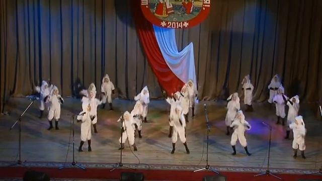Шуточный танец "Овечки" 2014 МБОУ "ОЦ "Краснослободская СОШ №1"