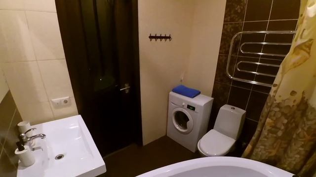 Снять квартиру посуточно в Казани Адоратского 4