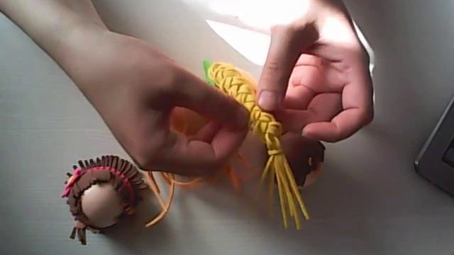 Приглашение на мастер-класс Стилисты. 10 причесок из фоамирана. смотреть онлайн