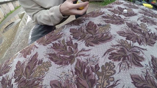 Химчистка грязного гаражного дивана. смотреть онлайн