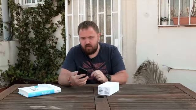 Распаковка и первое впечатление от Huawei P10