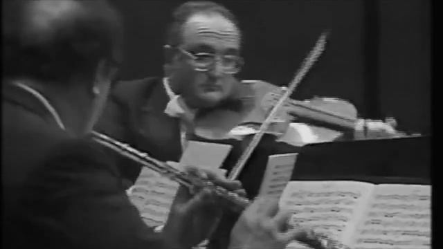 Mozart: Quartett D major for flute - Rampal, Stern, Accardo, Rostropovich смотреть онлайн