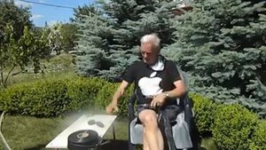 шланг туман полив газона