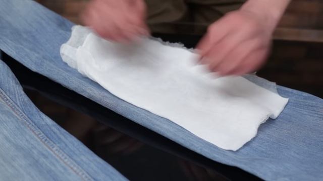 3 СПОСОБА КАК УБРАТЬ КЛЕЙ С ОДЕЖДЫ