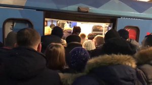 Час пик в метро Выхино. Метро Выхино