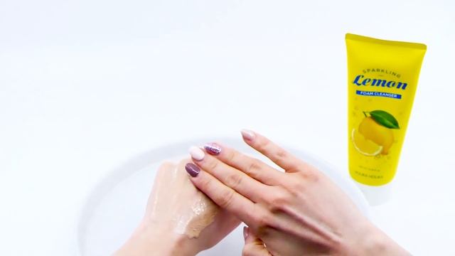 Jak stosować Holika Holika Sprakling Lemon Foam Cleanser- kremowy żel do codziennej pielęgnacji? смотреть онлайн