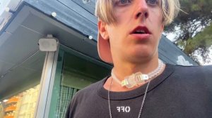 МАРК БУЛАХ ЧИЛЛИТ В АНАПЕ | ПРАНКИ НАД ПРОХОЖИМИ, ГДЕ СЫН ? КОГДА НОВЫЙ ВЫПУСК ?