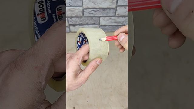 life hack for scotch tape