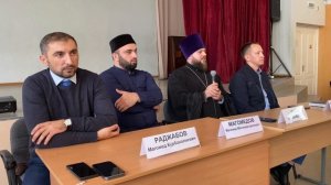 В нефтяном институте со студентами прошла беседа — профилактика идеологии терроризма