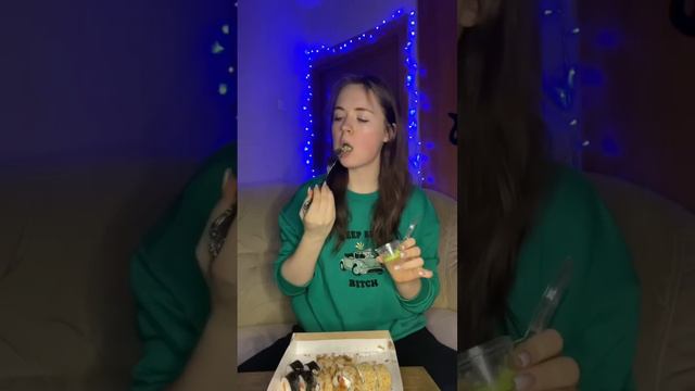 ТИПЫ ЛЮДЕЙ и роллы🍣 смотреть онлайн