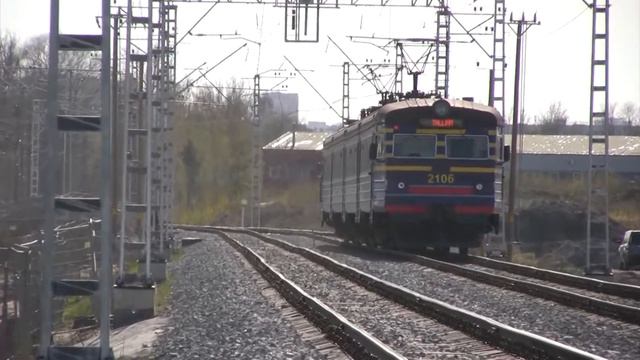 Электропоезд ЭР2-1293 на перегоне Таллин-Юлемисте / ER2-1293 EMU between Tallinn and Ülemiste