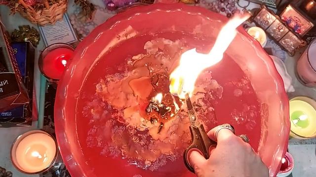 Чистка отжиг и запуск рунических ставов на исцеление от болезней. Акцент на мочеполовой системе.