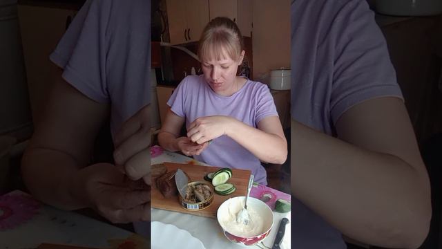 Почему-то мне сегодня грустно 😊 смотреть онлайн