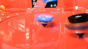 (DIY) БейБлед Берст запускатель НЕ ЛЕГО! Самые быстрые волчки Бейблейд! DIY игрушки