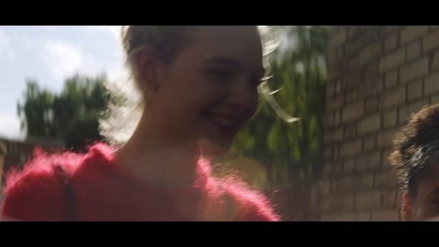 За мечтой Дублированный трейлер HD.mp4 смотреть онлайн