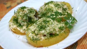 Фаршированные кабачки в мультиварке