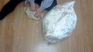 Как поменять наперник на подушке в домашних условиях. DIY.