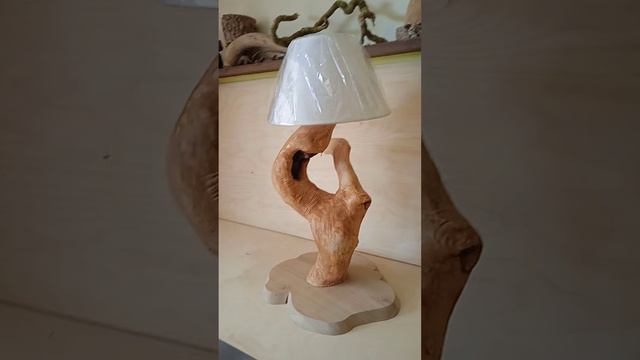 Светильник из коряжки с абажуром смотреть онлайн