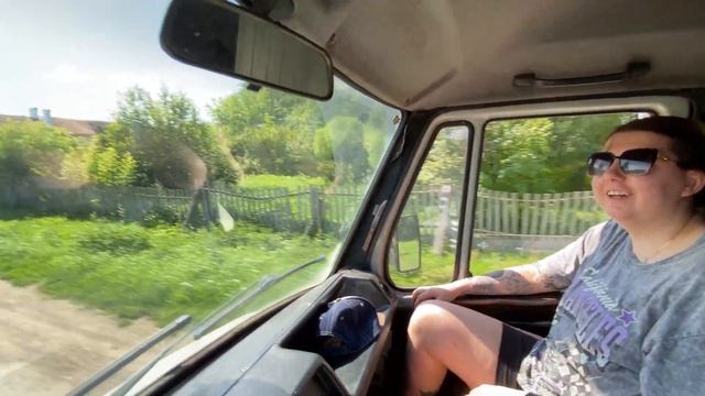 Выездное обслуживание. Фуд-трак в деле. Вся внутренняя кухня, как она есть. г. Екатеринбург. смотреть онлайн