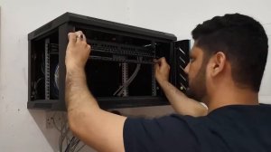 Монтаж Настенного шкафа