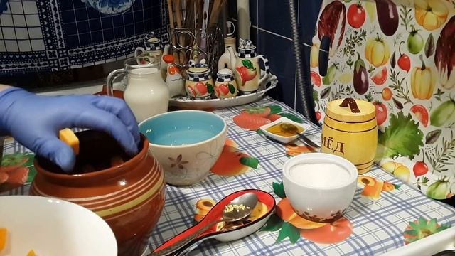 Каша пшенная с тыквой в горшочке