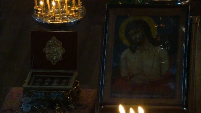 Утреня с чтением 12 -ти Евангелий Страстей Христовых
