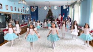 Зима Танец в детском саду