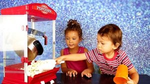 Готовим попкорн на аппарате popcorn maker