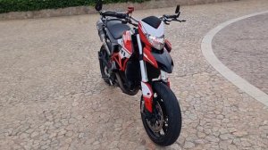 Ducati Hypermotard 821