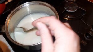 Варим сахар для .... кофе.