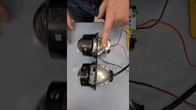 BI-LED линзы Aozoom A13 обзор и распаковка. Плюсы и минусы. Сравнение с Eneg A3 max. смотреть онлайн