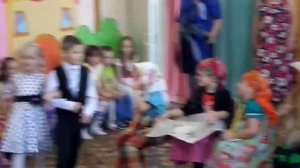 танец бабушки старушки в д.саду