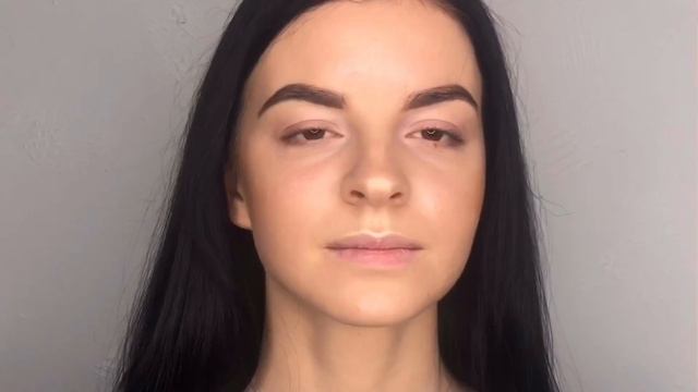 Макияж «Растушеванная стрелка» #redlips #red смотреть онлайн