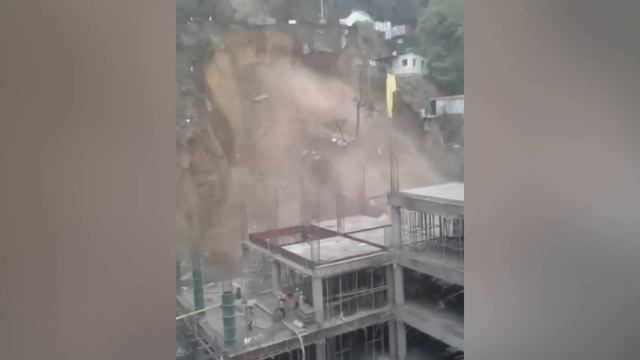 МОЩЬ ЗЕМЛИ НЕВЕРОЯТНЫЕ ОПОЛЗНИ