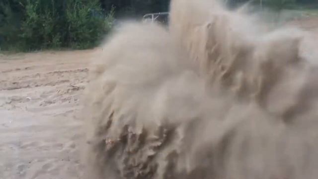 На багги по пляжу смотреть онлайн