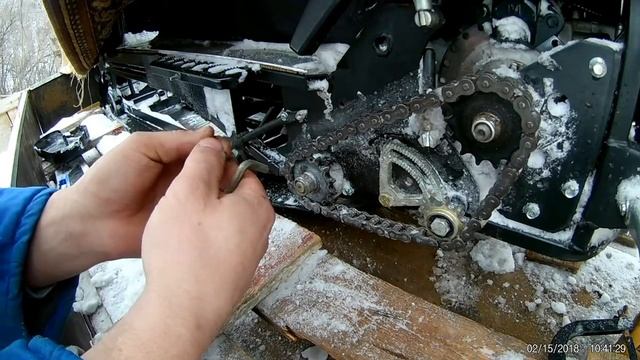 Как правильно натянуть цепь снегохода Кронус смотреть онлайн