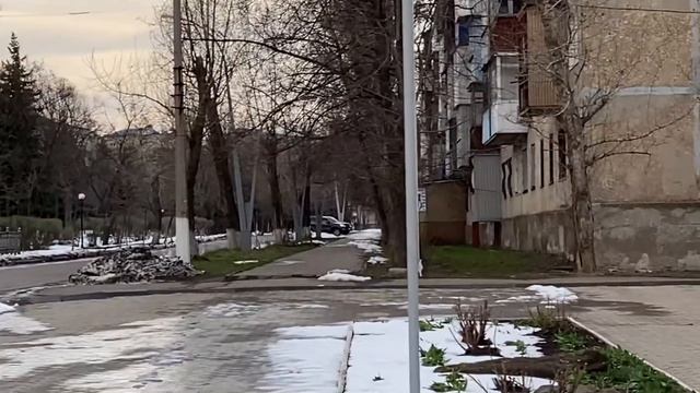 Луганская область Город Антрацит прогулка 2апреля? смотреть онлайн