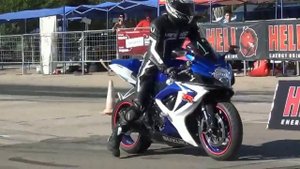 suzuki GSX R 600 vs Honda CBR 600 RR