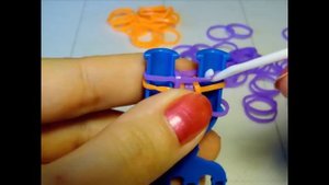 Браслет из резинок Сердце ангела на рогатке