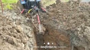 Навесной экскаватор Landformer 230 (большая яма 2021)