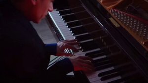 "Душа знает"Автор и исполнитель: Мурад Аманназаров TikTok @murad_composer