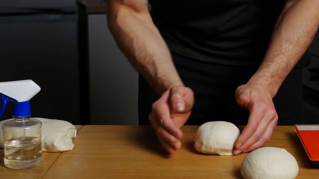 Как Приготовить Неаполитанскую Пиццу в Домашней Духовке?