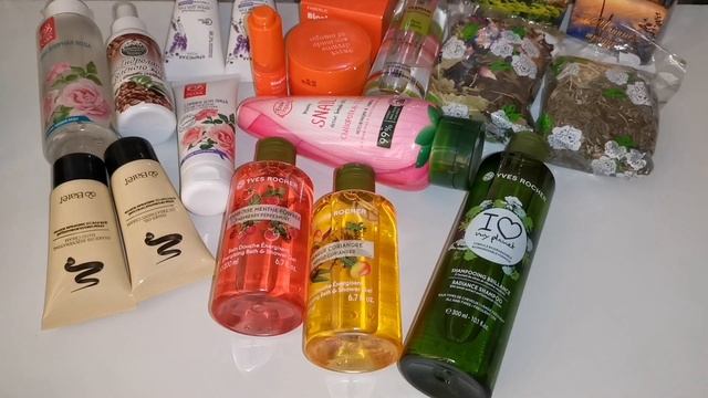 ?ШИКАРНАЯ ПОСЫЛКА? С ПОДАРКАМИ ИЗ КРЫМА? И УЖАСНЫЙ СЕРВИС ПОЧТЫ РОССИИ? смотреть онлайн