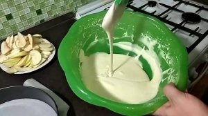 Шарлотка с яблоками! Рецепт пышной шарлотки!